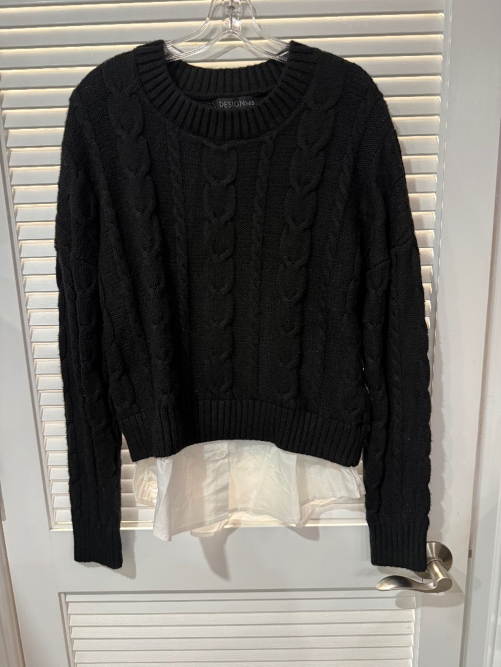 Design365 Black Cable Knit Layered Sweater – XS